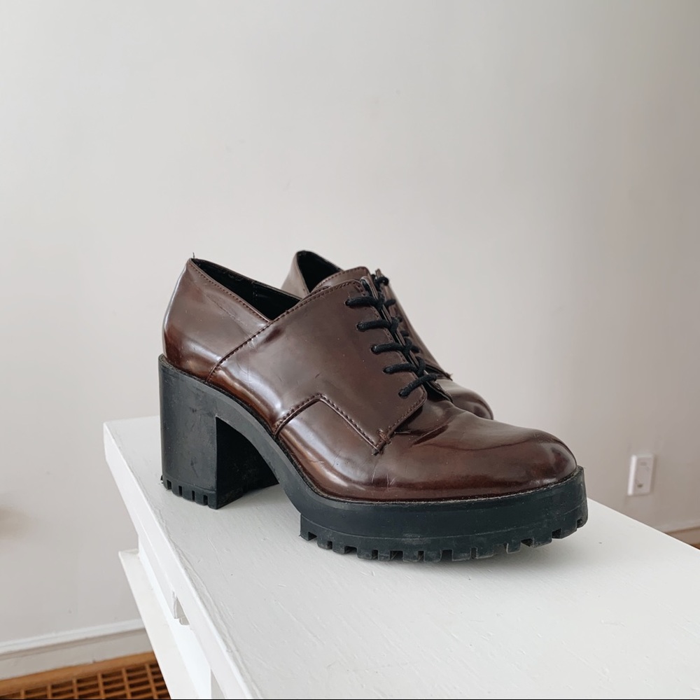 Platform lace up shoes